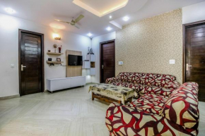 Отель Stay Royal Bed & Breakfast  Нью-Дели